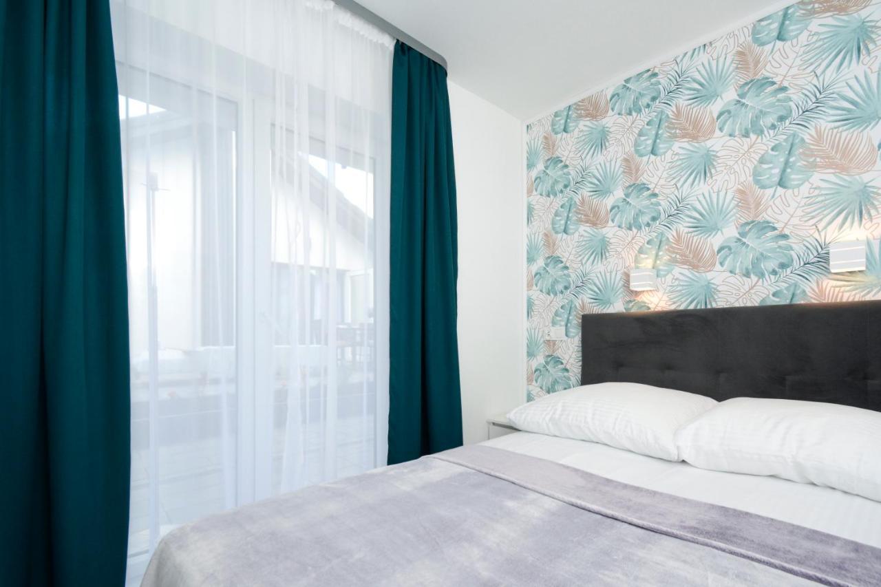 Apartamenty Prestige Леба Екстериор снимка