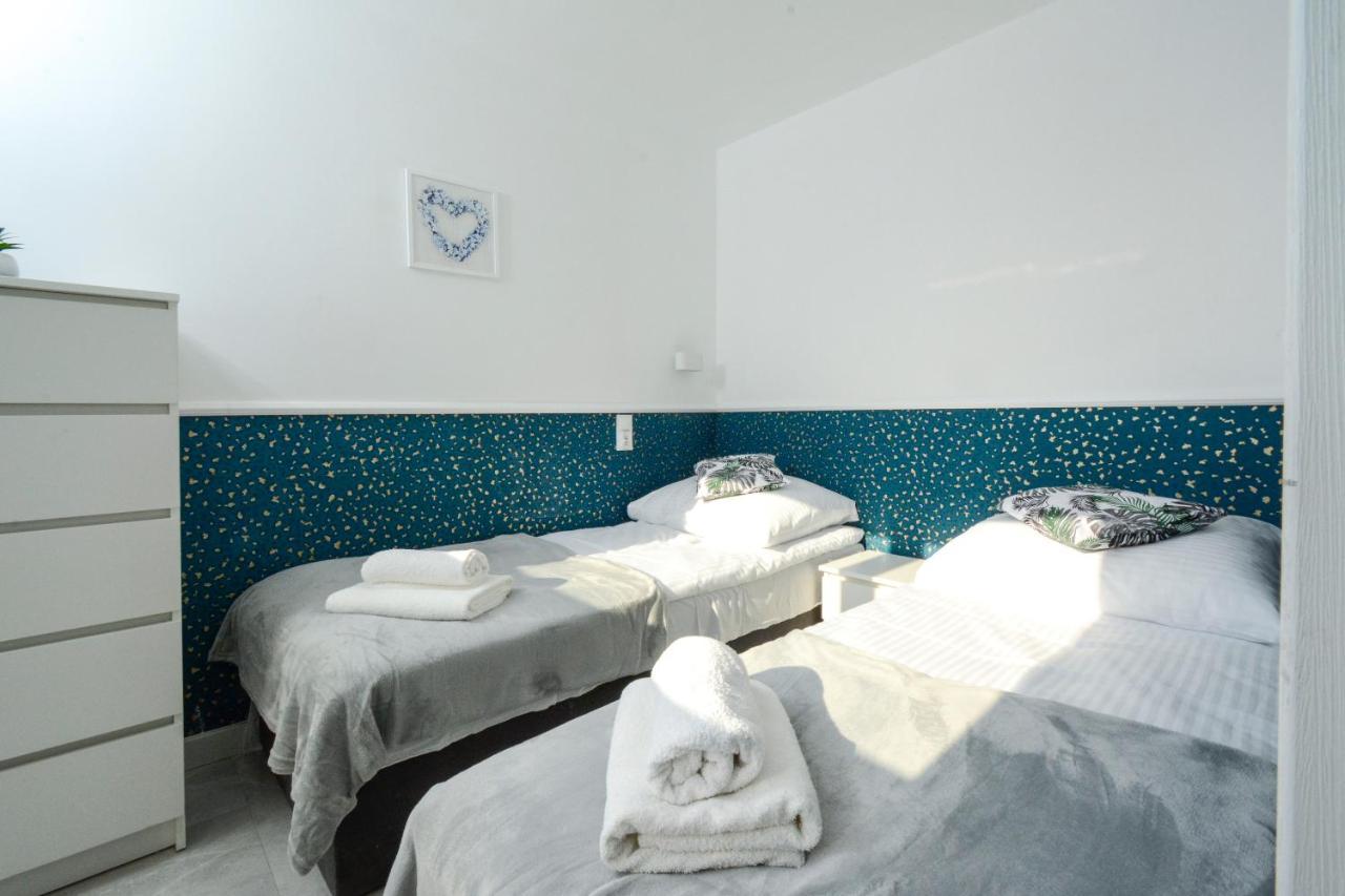 Apartamenty Prestige Леба Екстериор снимка